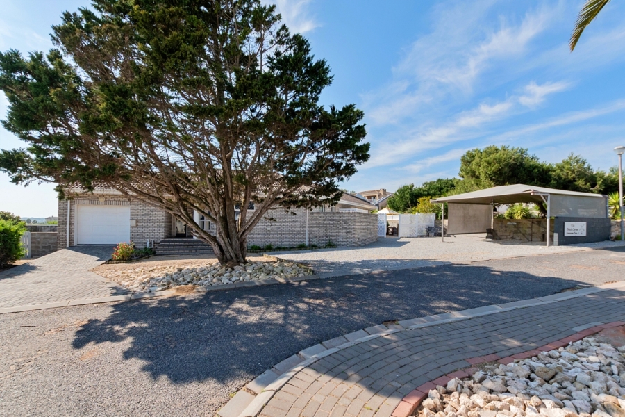 3 Bedroom Property for Sale in Myburgh Park Western Cape